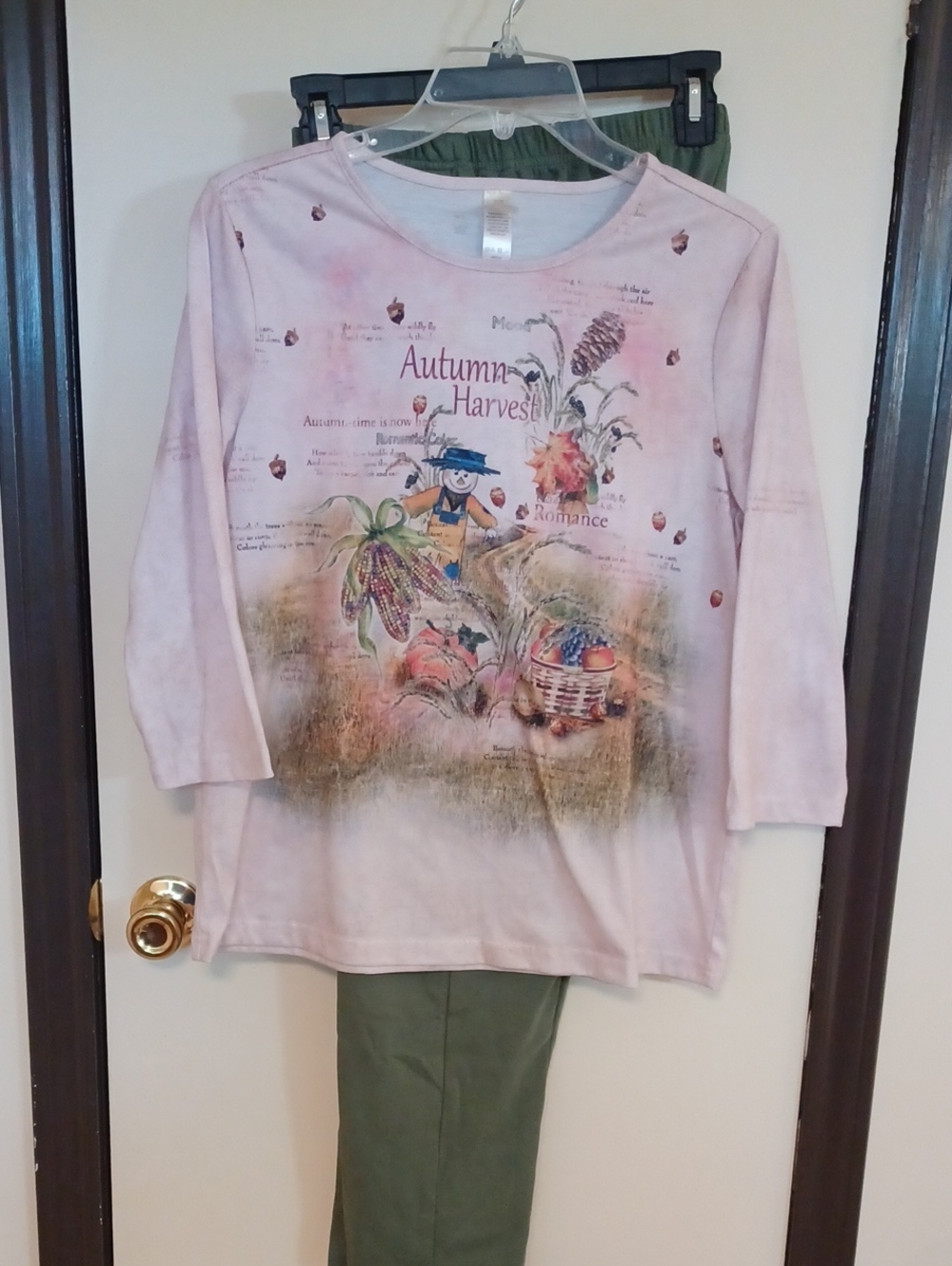 Women's Autumn Graphic 3/4 Sleeve Top & Matching Pants